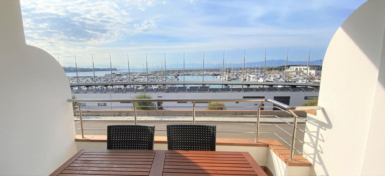 Apartament Vip Nautic L'Escala Exterior photo